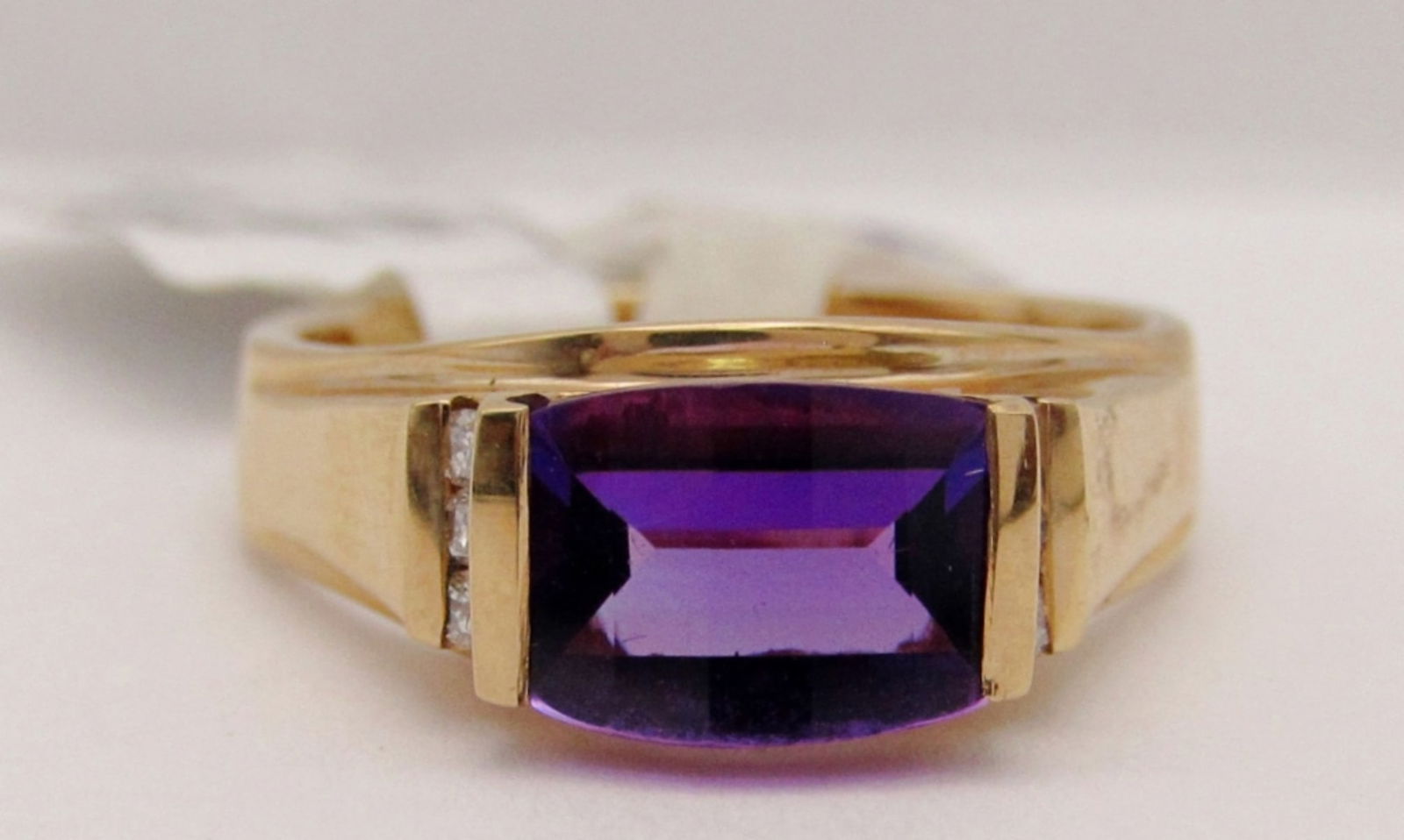NEW! 14K AMETHYST RING WITH DIAMOND ACCENTS (1 of 5)