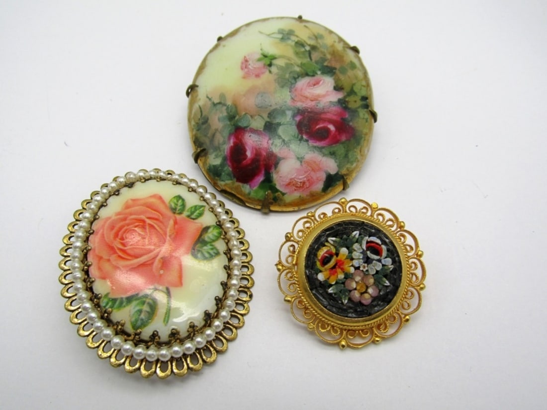 (3) FLORAL BROOCHES (1) WEST GERMANY (1 of 5)