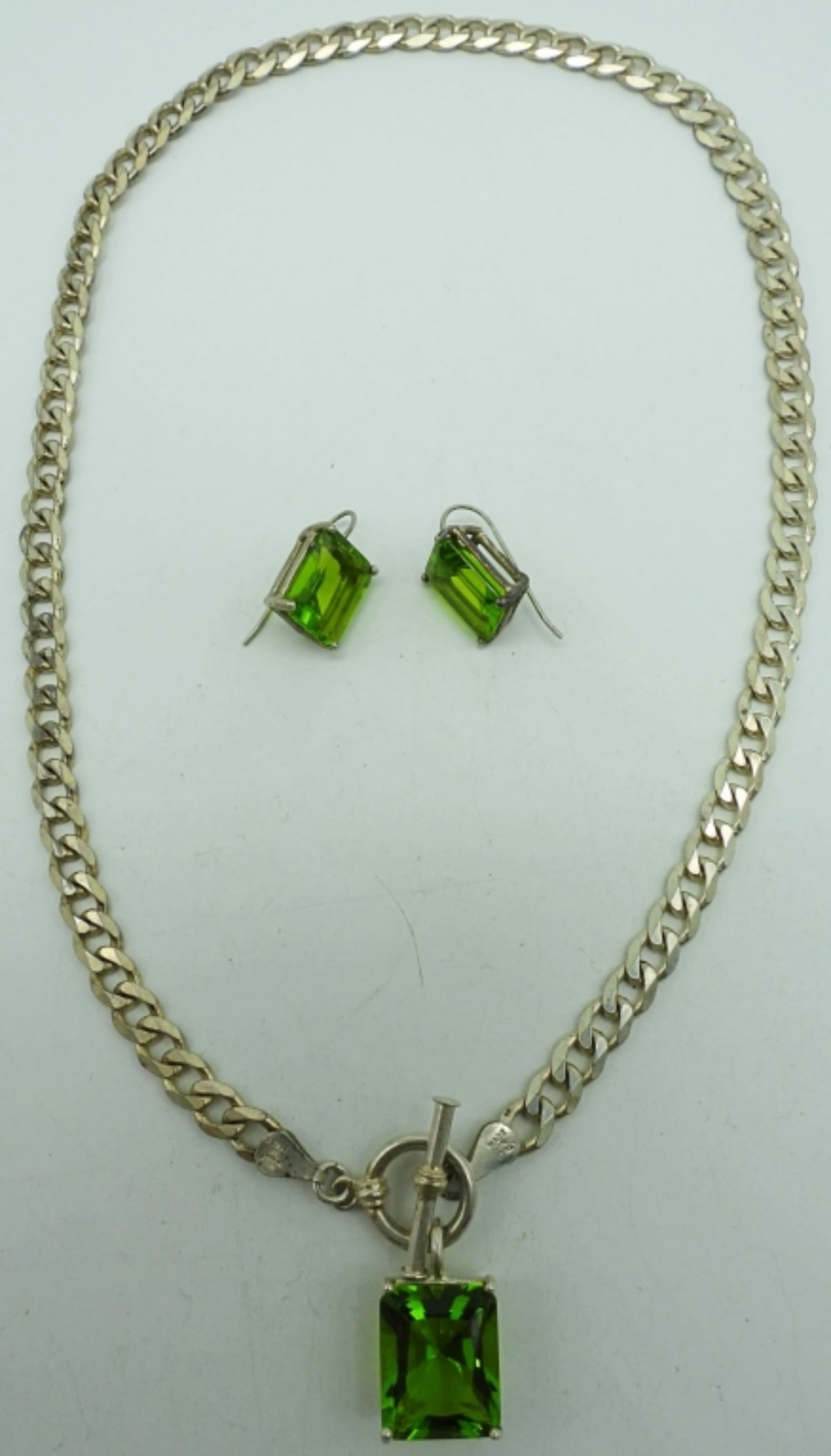 GREEN PERIDOT & STERLING JEWELRY SET (1 of 8)