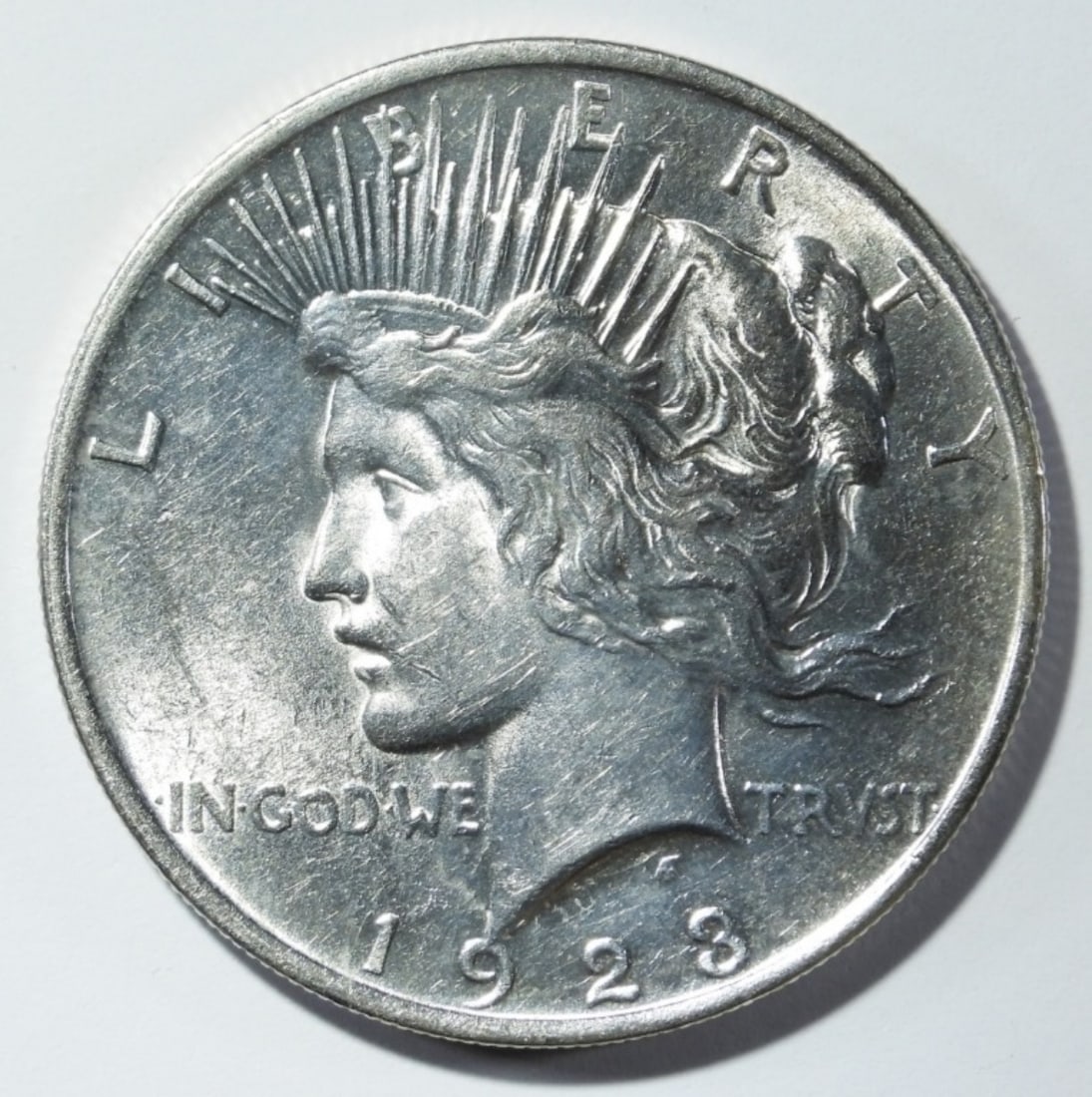 1923 PEACE DOLLAR BU (1 of 2)