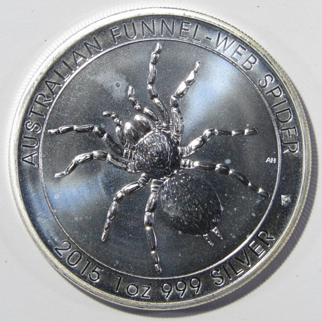 2015 AUSTRALIAN FUNNEL-WEB SPIDER SILVER (1 of 2)