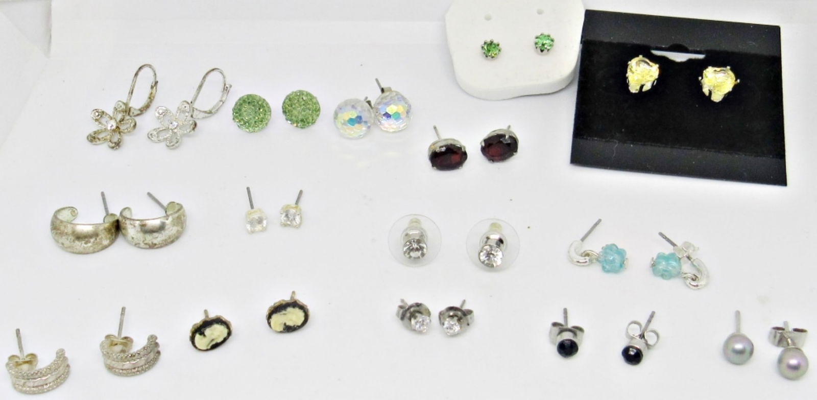 (15) SILVER TONE MINI STUDS: BID TODAY!!!, SOME STUDS ARE MISSING BACKINGS