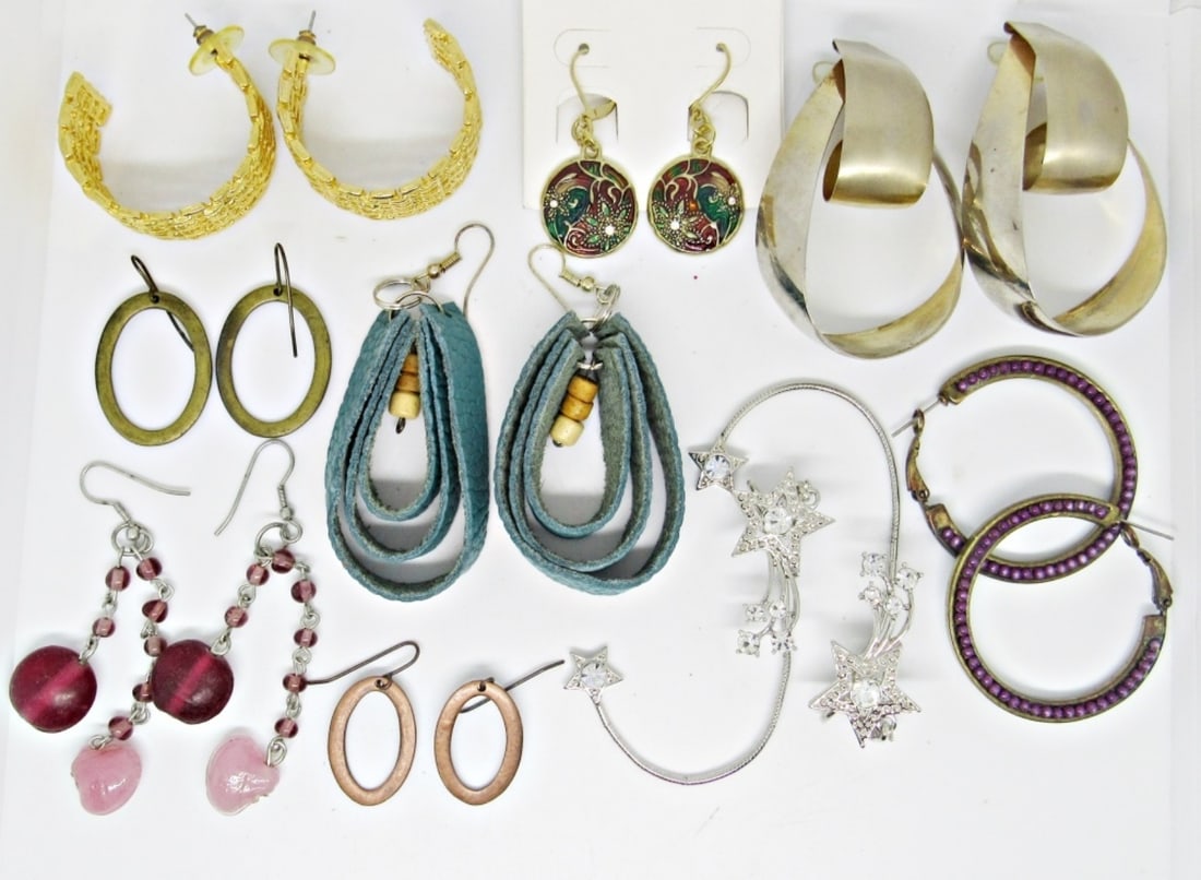 (9) MIXED PIERCED EARRING SETS (1 of 2)