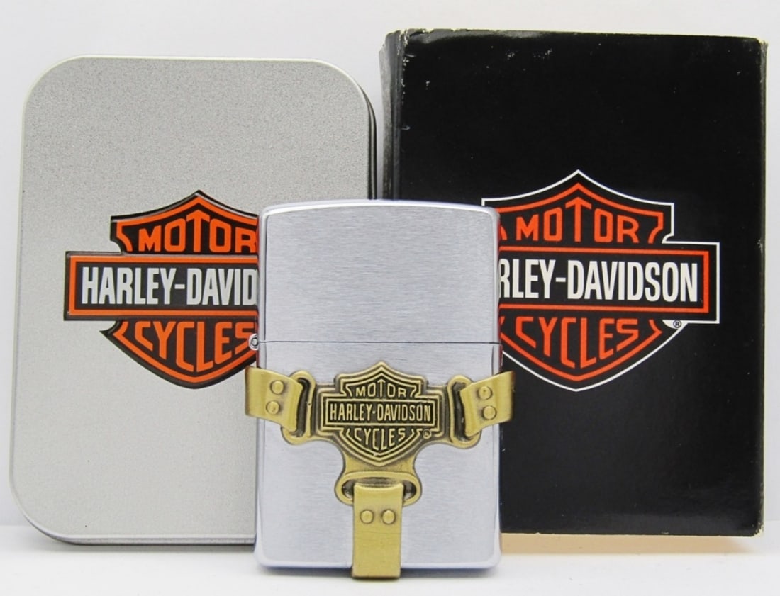 1998 HarleyDavidson Brass Bootstrap Zippo Lighter (1 of 6)
