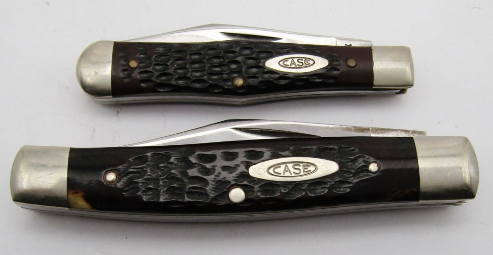 (2) Case XX USA Vintage Pocket Knives (1 of 8)