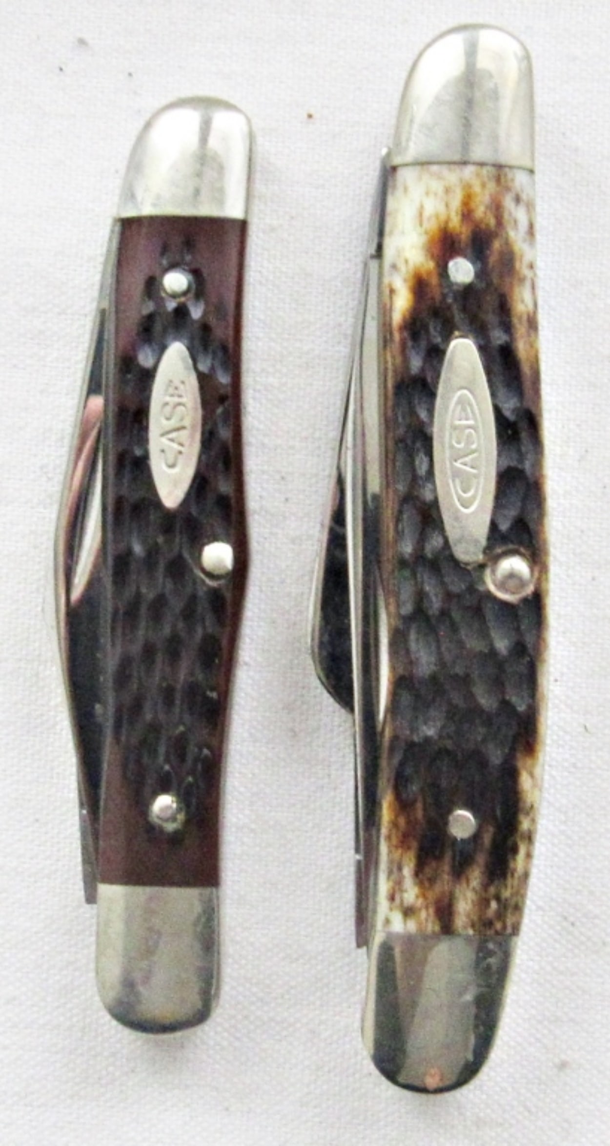 (2) CASE POCKET KNIVES 6318HP & 6208 (1 of 4)