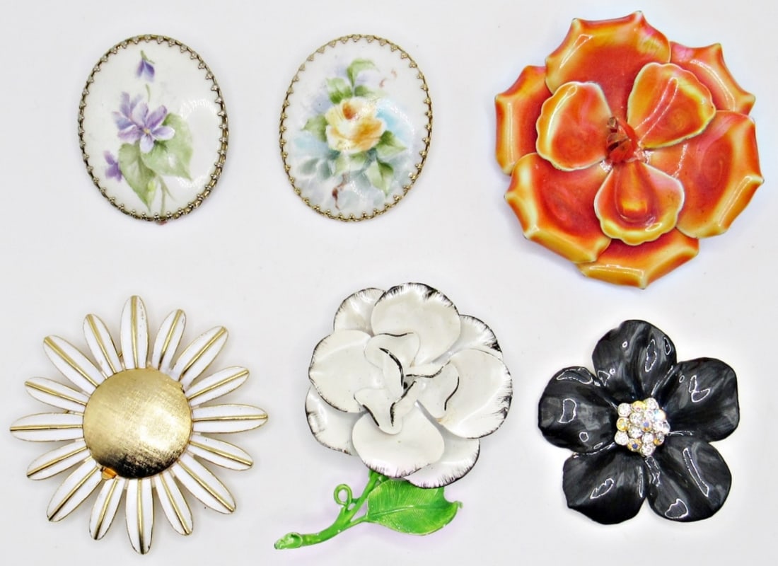 LARGE COLORFUL FLOWER BROOCH LOT- (1 of 4)