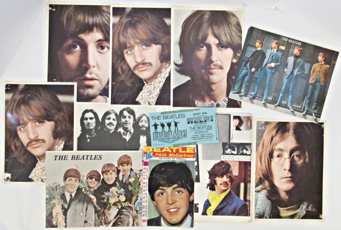THE BEATLES MEMORABILIA LOT - POSTERS & MORE (1 of 8)