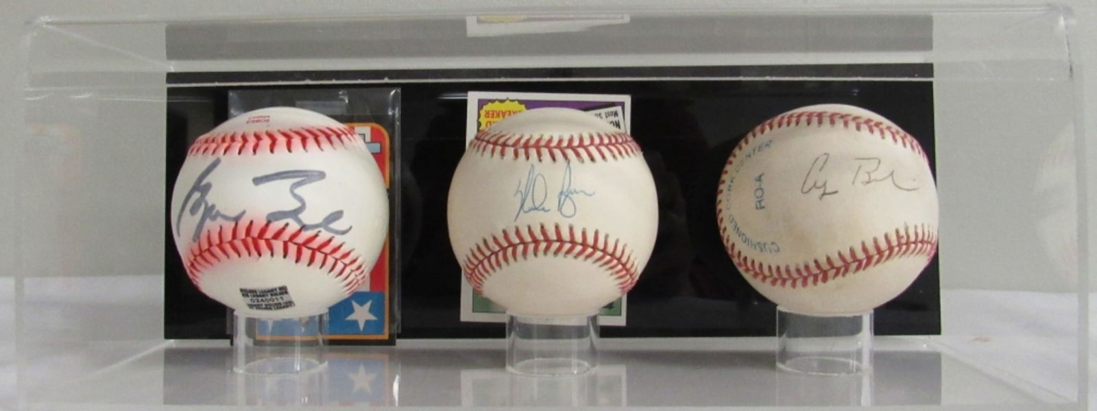 (3) Autograph Baseballs - Nolan Ryan, George H. W. (1 of 5)