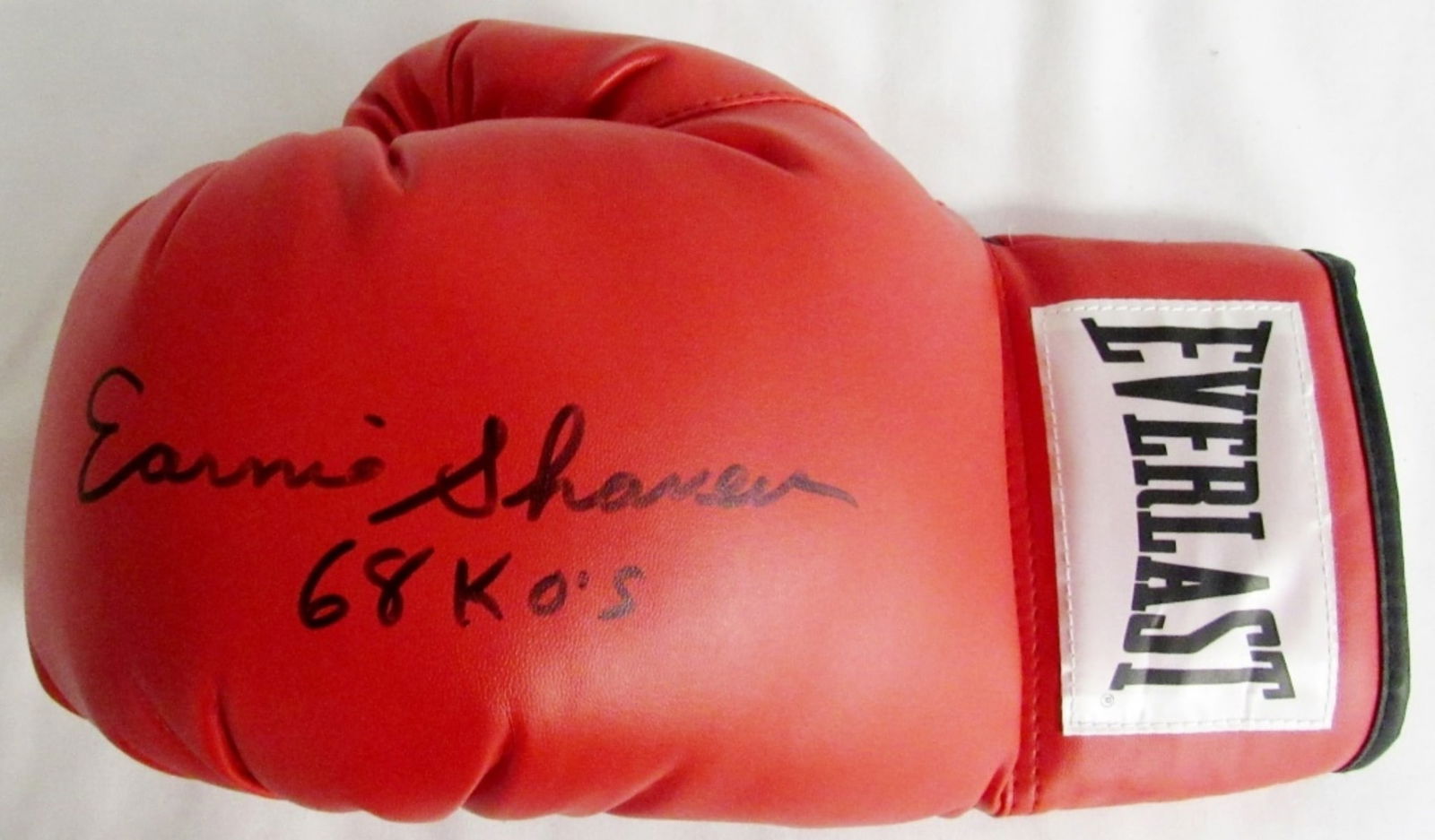 EARNIE SHAVERS AUTO BOXING GLOVE 68 KO's (1 of 2)