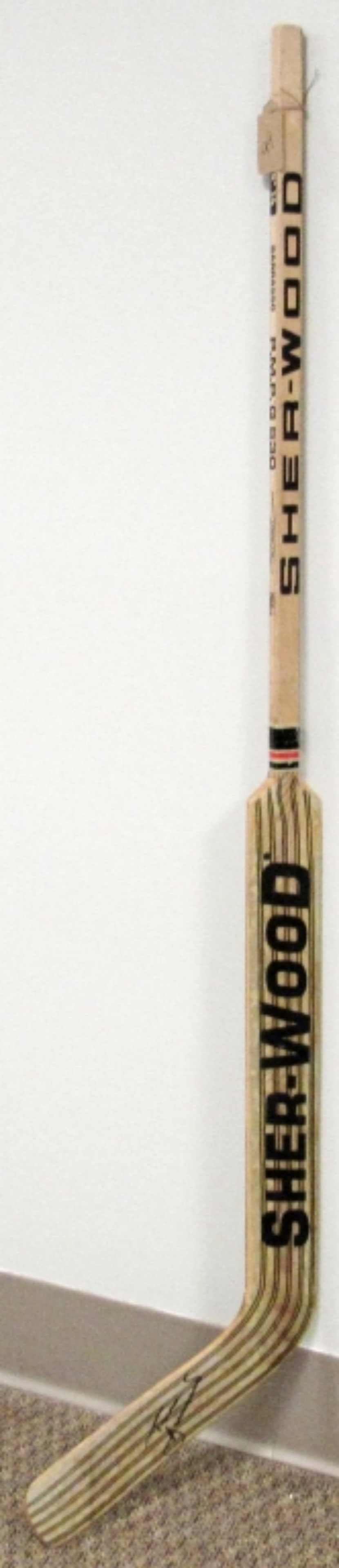 TOM BARRASSO AUTOGRAPH HOCKEY STICK: NO COA SHER-WOOD No 14 FULL SIZE STICK