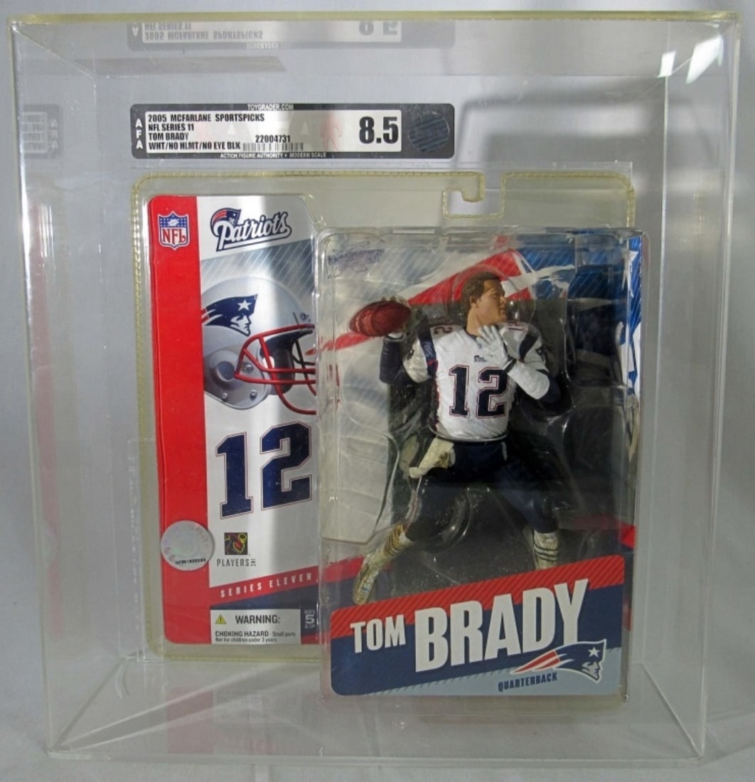 2005 MCFARLANE TOM BRADY AFA 8.5 (1 of 5)