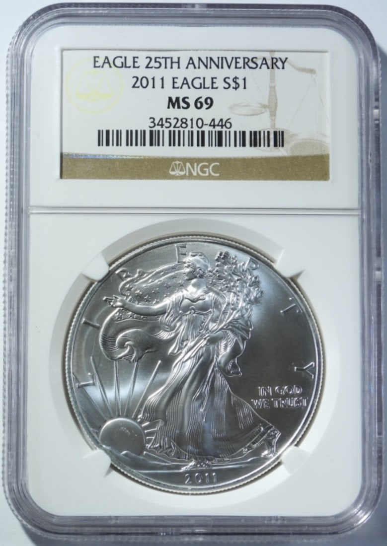 2011 AMERICAN SILVER EAGLE NGC MS-69 (1 of 4)
