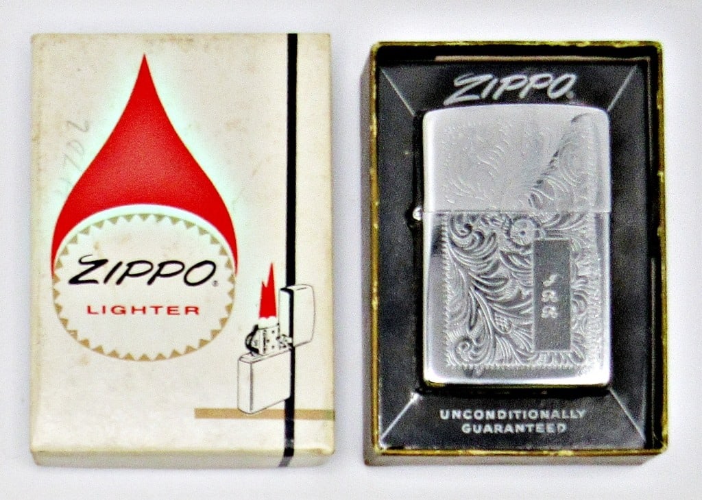 1989 ZIPPO CHROME VENETIAN DESIGN (1 of 5)