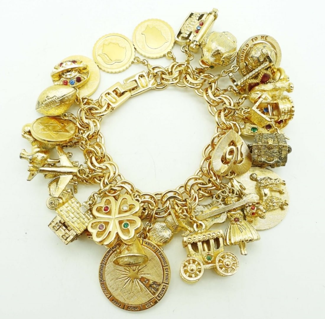 MONET CHARM BRACELET (1 of 8)