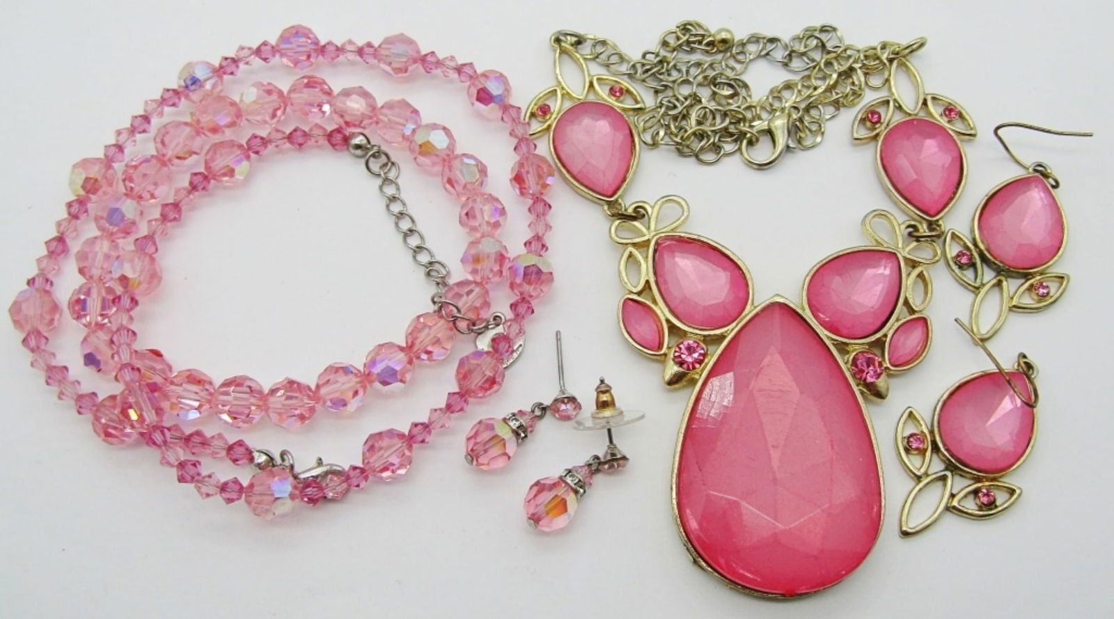 (2) ALL THAT PINK LOT MATCHING SETS (1 of 4)