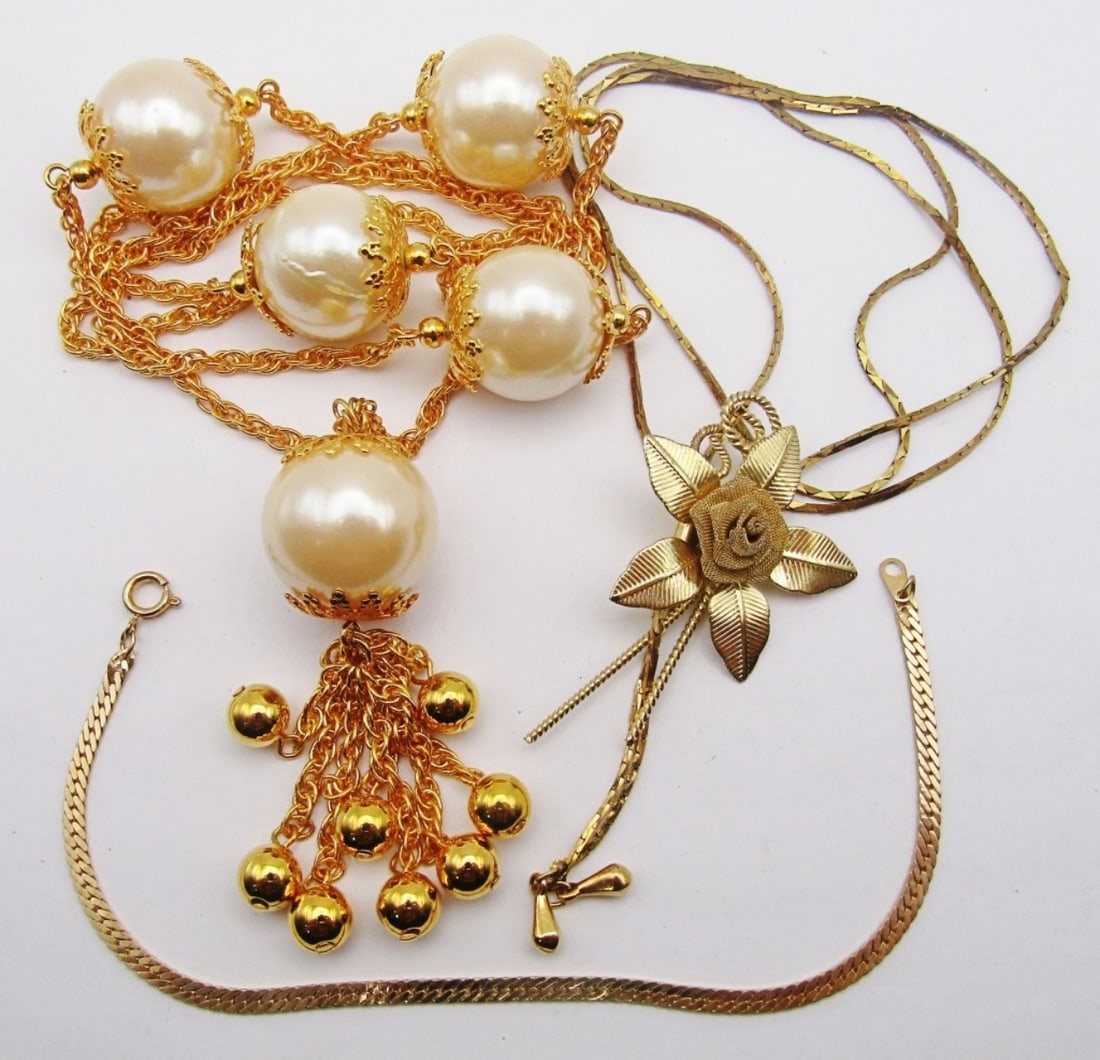 GOLD TONED JEWELRY- CHAIN BRACELET, (1 of 4)