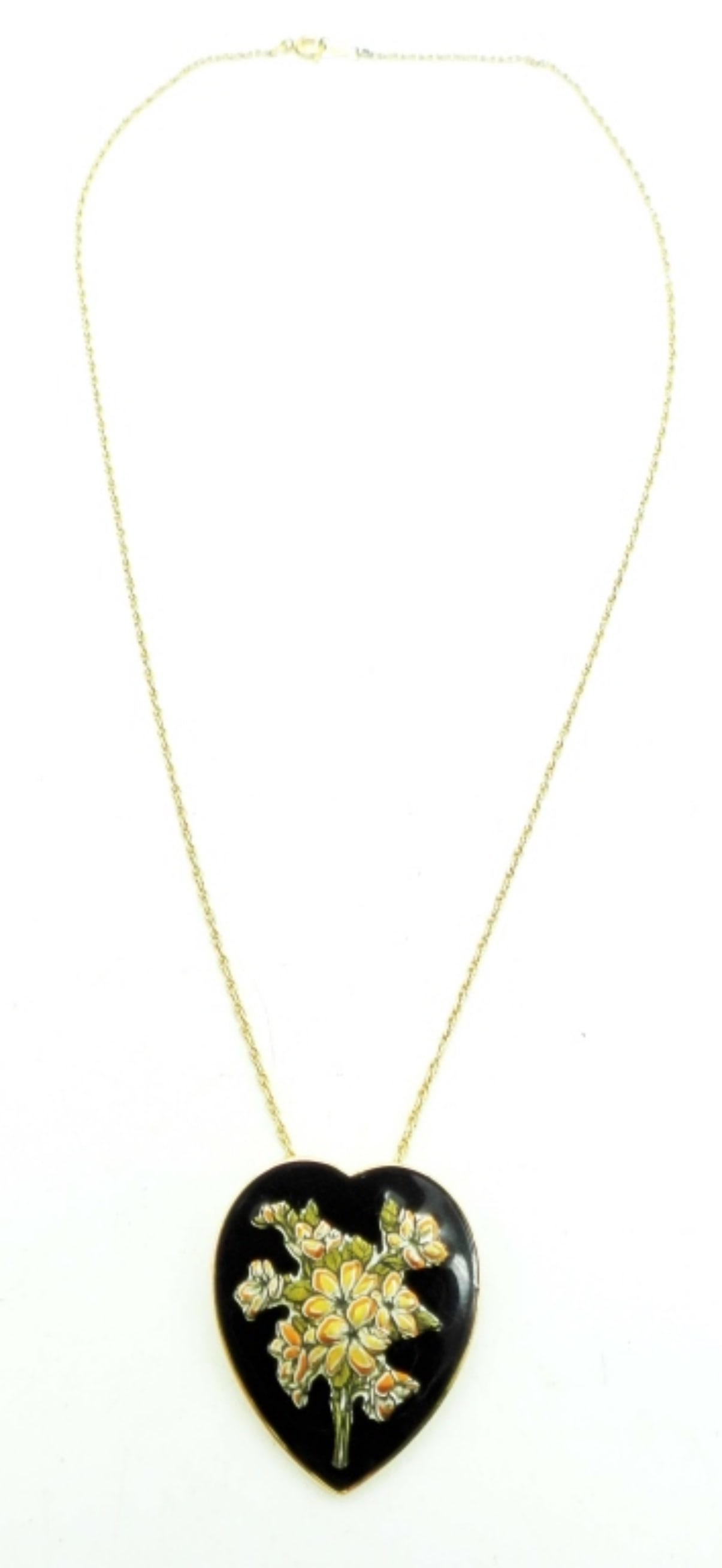 REED & BARTON DAMASCENE HEART NECKLACE: 17 1/2IN LONG, STAMPED WITH MAKER ON BACK, HEART ENGRAVED FLOWERS IN THE MIDDLE WITH BLACK ENAMEL BACKGROUND