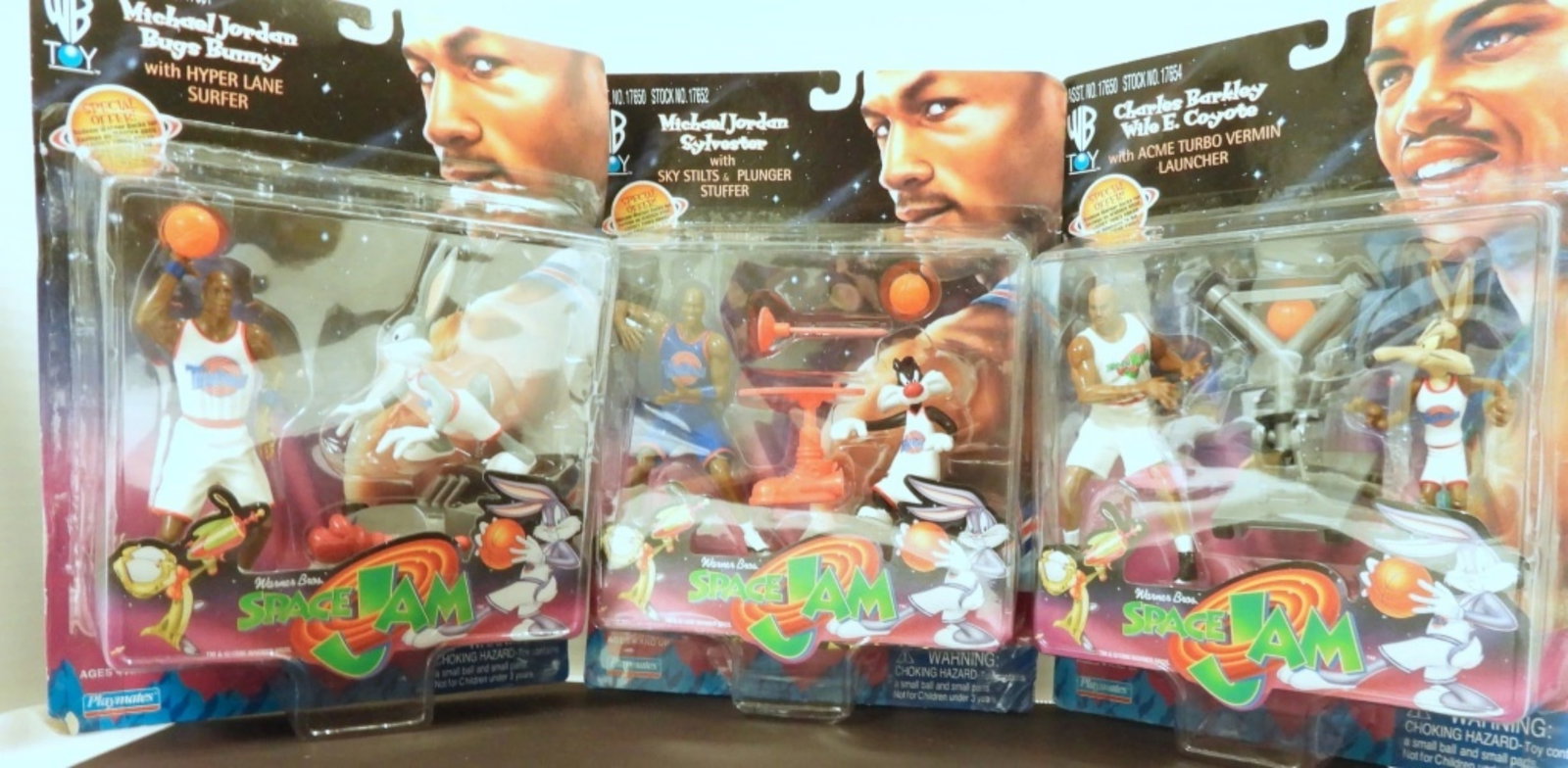 (3) SPACE JAM MICAHEL JORDAN / BARKLEY: BLISTER PACK ACTION FIGURES (2) JORDAN (1) BARKLEY - SEALED ORIGINAL PACKS 1996 WARNER BROS.