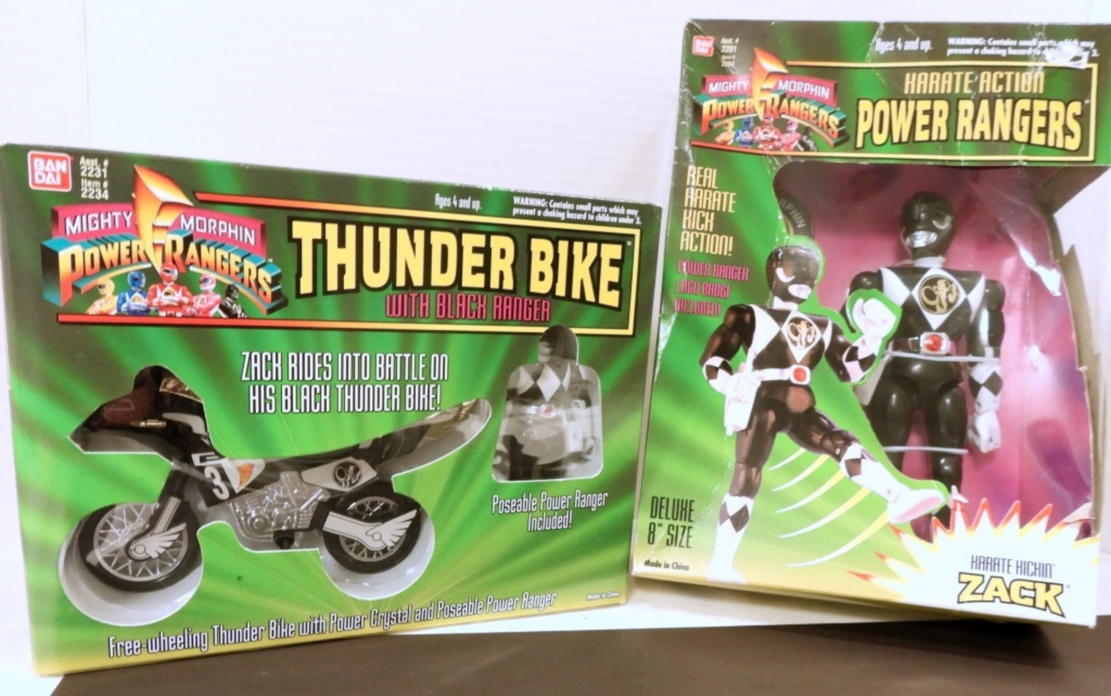 (1) MIGHTY MORPHIN POWER RANGER BIKE &: (1) KARATE ACTION POWER RANGERS ZACK - BLACK RANGER LOT - ORIGINAL PACKAGES