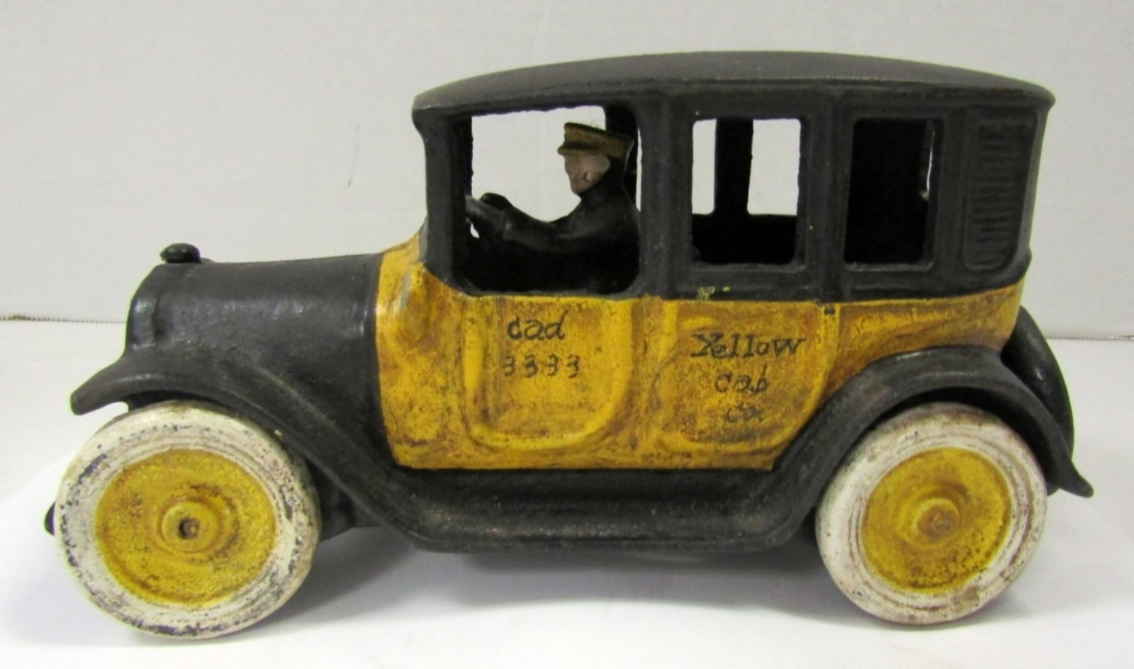 Arcade 1925 Yellow Cab Phone 3333: 70's era Reproduction