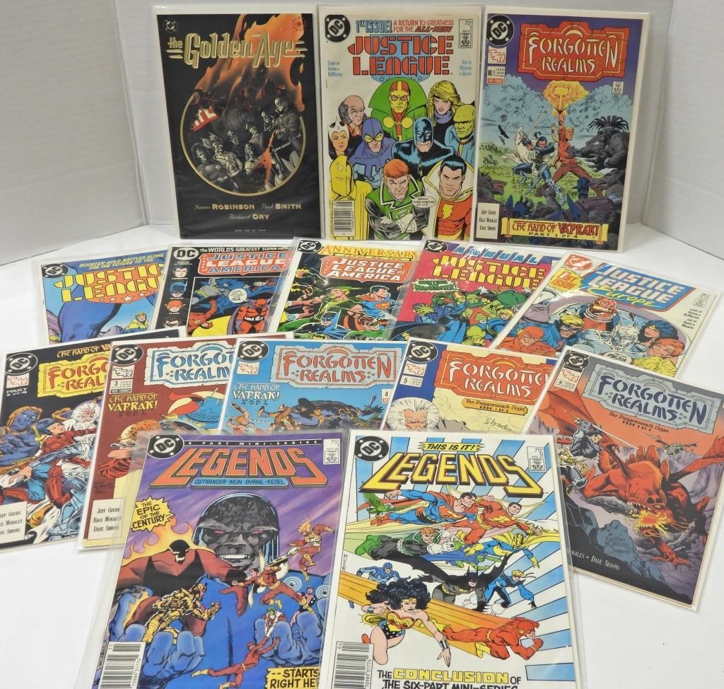 (15) DC COMICS - JUSTICE LEAGUE (1 of 5)