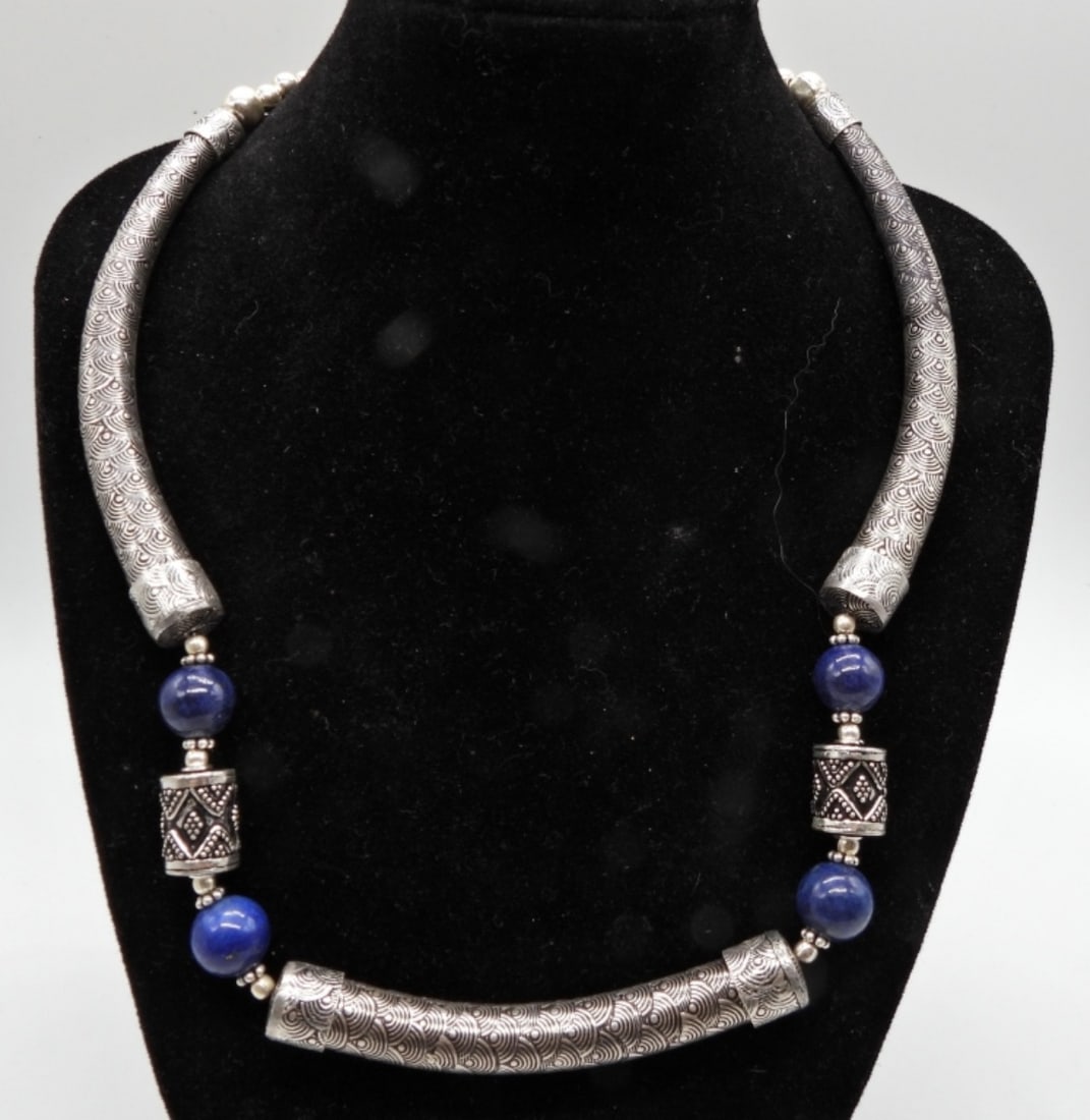 STERLING ETCHED NECKLACE: 30DWT, 19IN LONG, SWIRL DESIGN, WITH LAPIS BEADS, HOOK CLASP ADJUSTABLE