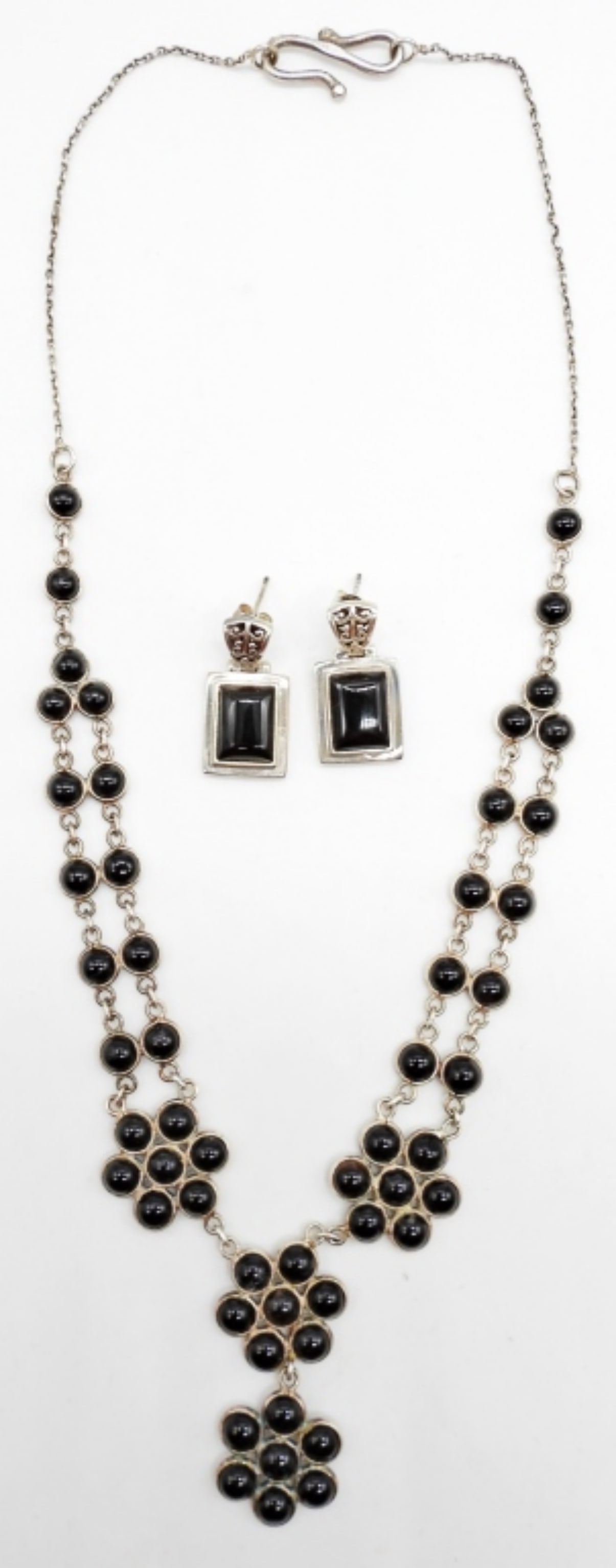 BLACK ONYX FESTOON NECKLACE AND EARRING SET (1 of 3)