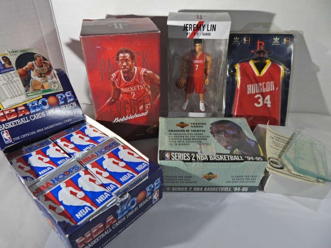 BASKETBALL COLLECTORS LOT - WAX BOXES (1 of 3)