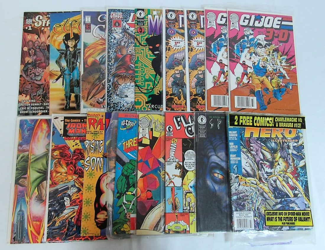 (17) MODERN COMIC BOOKS - DARK HORSE (1 of 5)