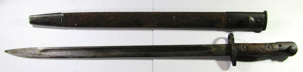 WWII MA 1907 Australian Bayonet & Scabbard: Stamped "MA 1907 1" and "9 42"; Scabbard Marked "OA" and "Mangovrite"; 16.75" Blade, 21.75" Overall Length; Used Condition.