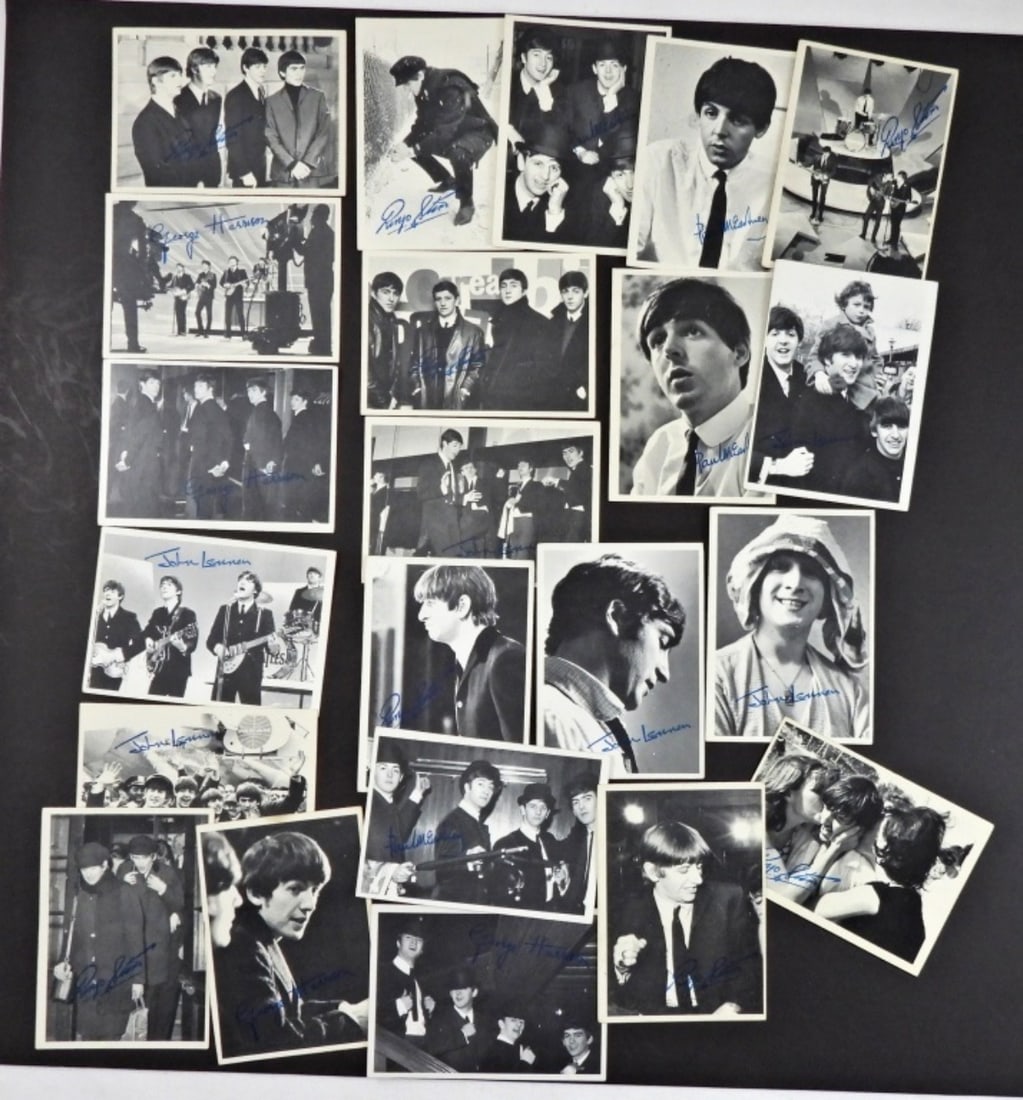 (22) diff 1964 TOPPS BEATLES SER 2 CARDS (1 of 3)