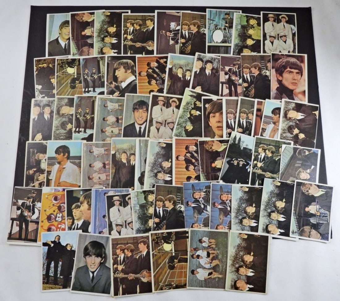 (61) 1964 TOPPS BEATLES COLOR CARDS LOT (1 of 4)