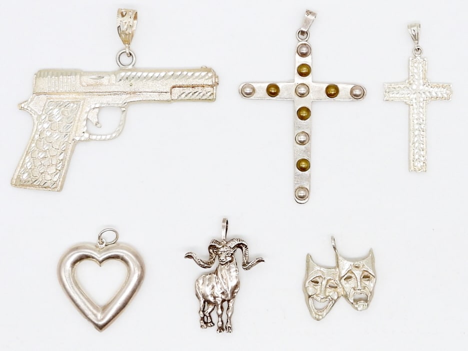 (6) STERLING PENDANTS (1 of 3)