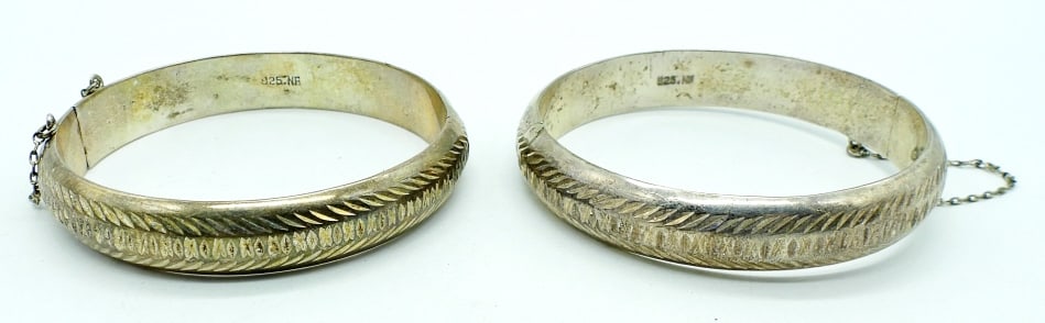 (2) STERLING ETCHED HINGE BRACELET (1 of 2)