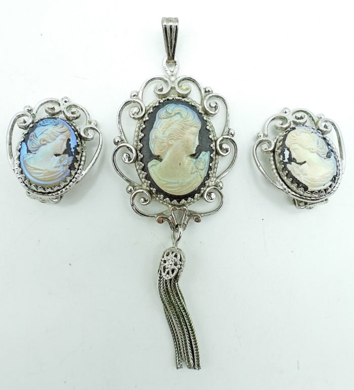 WHITING & DAVIS CO CAMEO PENDANT & EARRINGS (1 of 2)