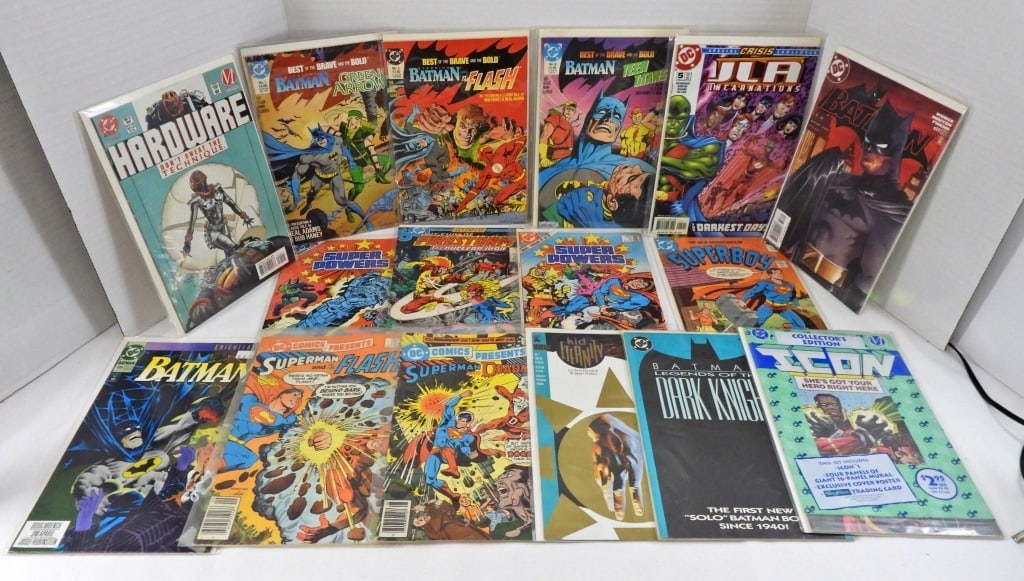 (16) DC BATMAN & MORE COMIC LOT (1 of 2)