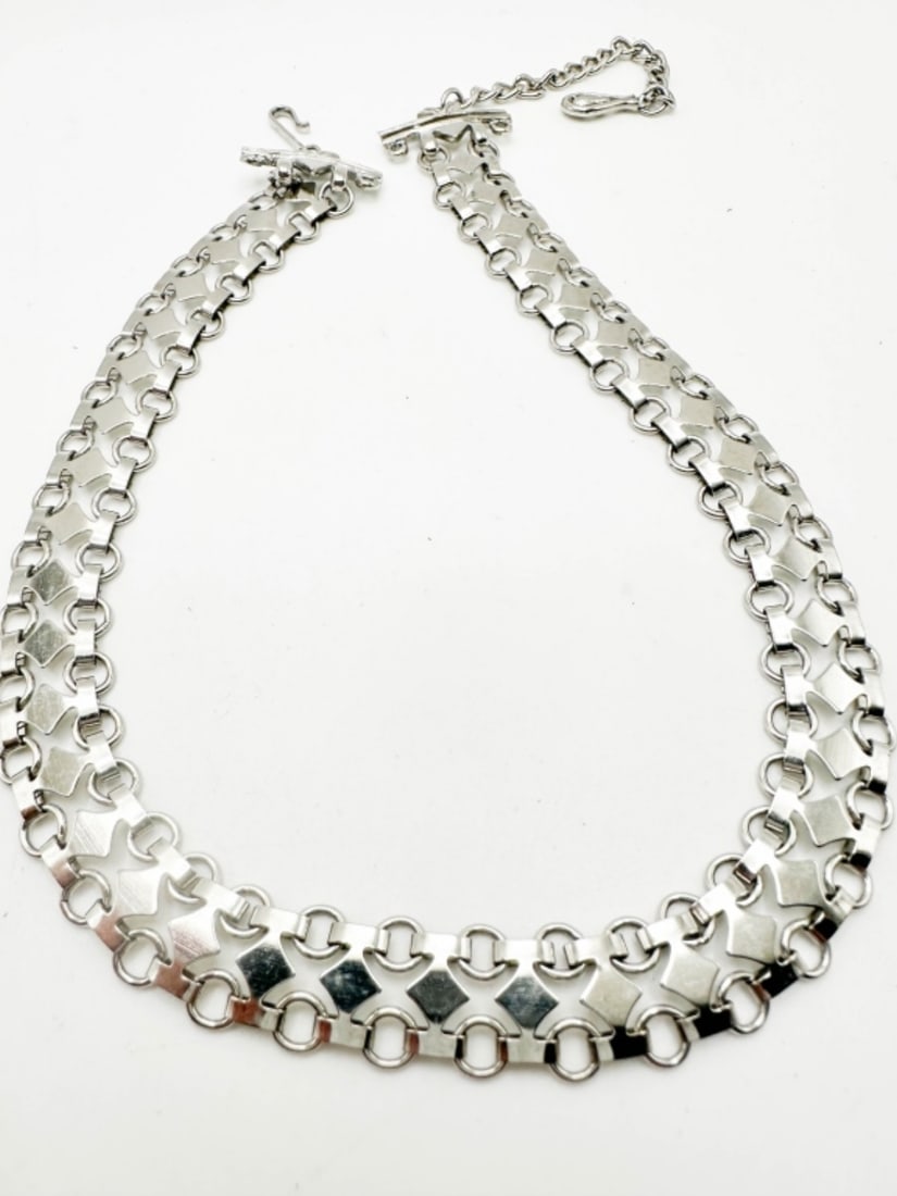 CORO NECKLACE: CORO NECKLACE