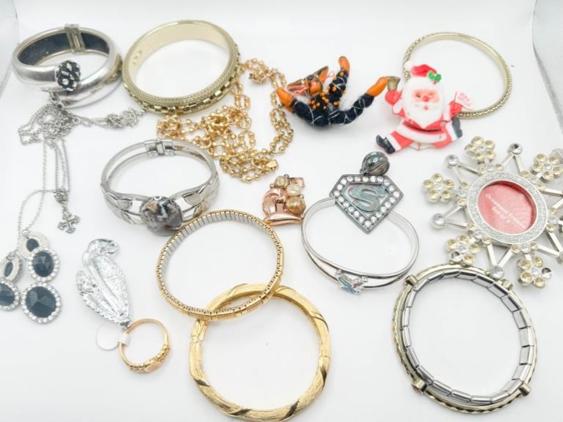 BRACELETS ASSORTED + MORE (1 of 1)