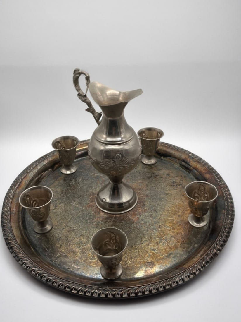 ISC Serving Tray Set (1 of 4)