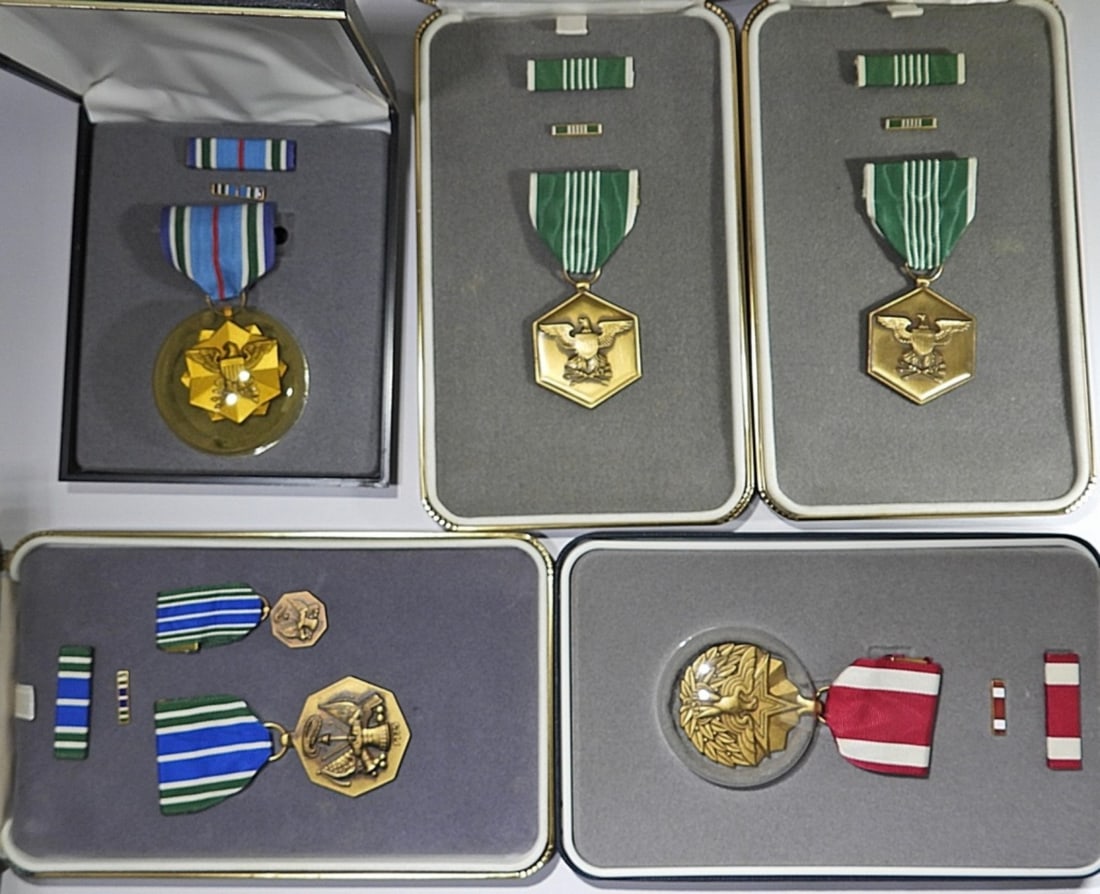 (5) AMERICAN MILITARY MEDALS (1 of 6)