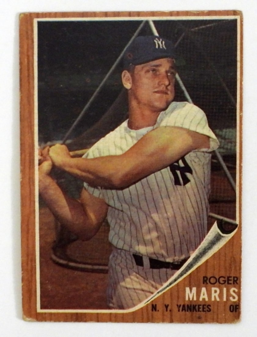 1962 TOPPS #1 ROGER MARIS (1 of 2)