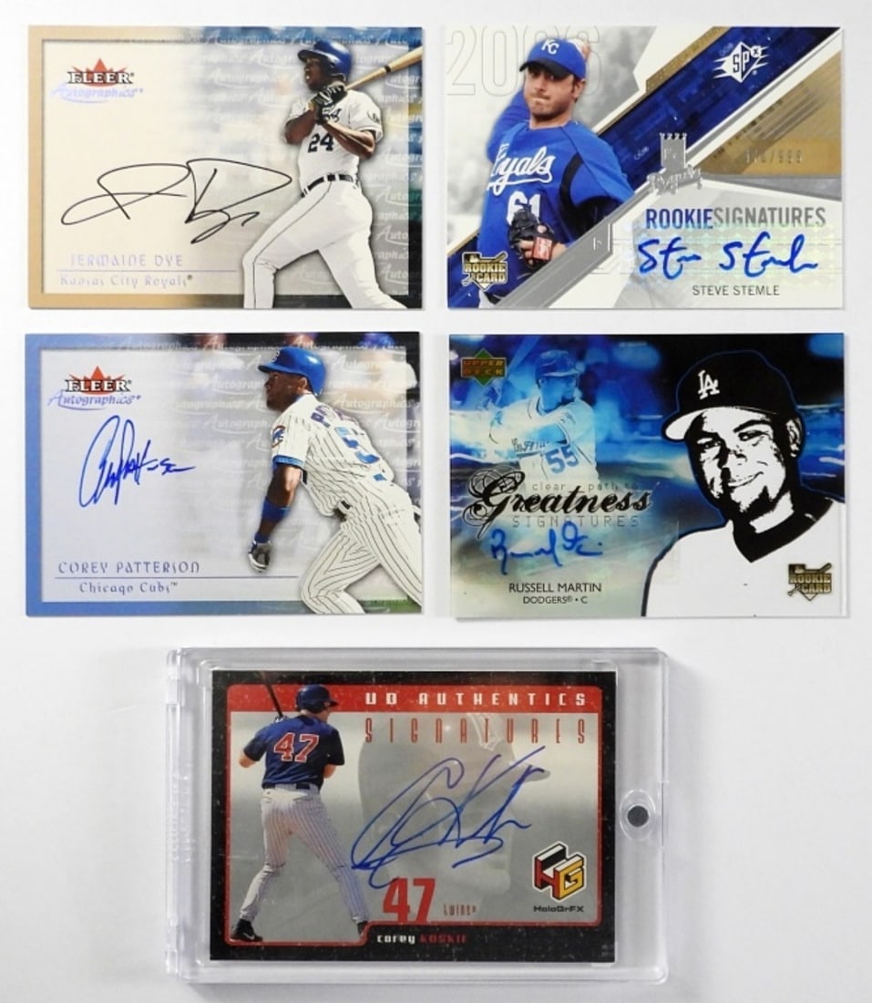 (5) AUTOGRAPHED BASEBALL CARDS (1 of 2)
