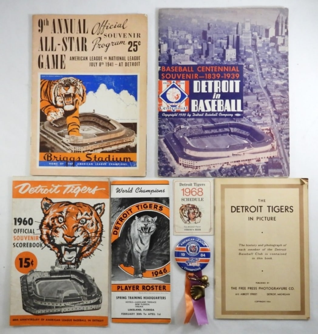 VINTAGE DETROIT TIGERS COLLECTORS LOT (1 of 2)