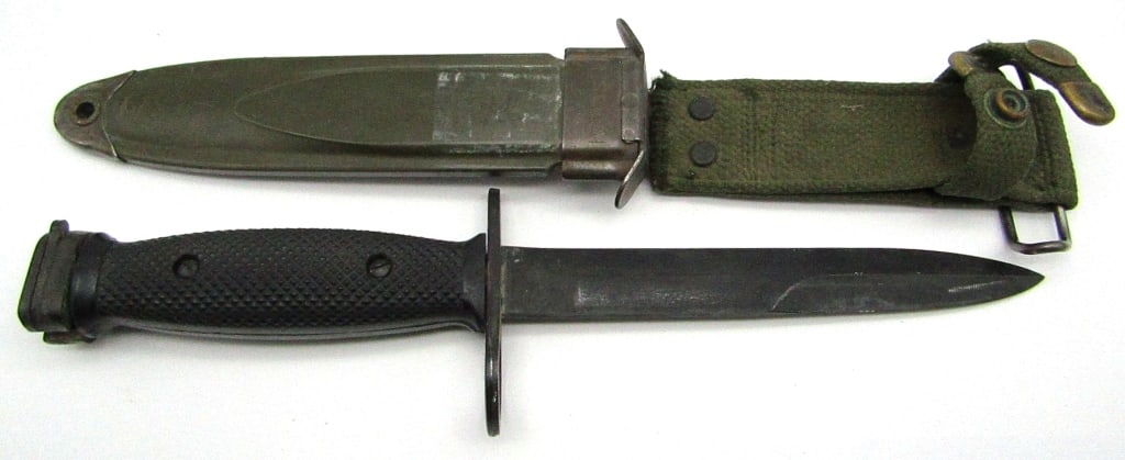 Vietnam War Era USM7 BOC Bayonet & Scabbard (1 of 4)