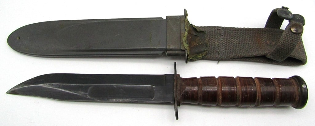WWII USN MK2 Fighting Knife With Scabbard (1 of 5)