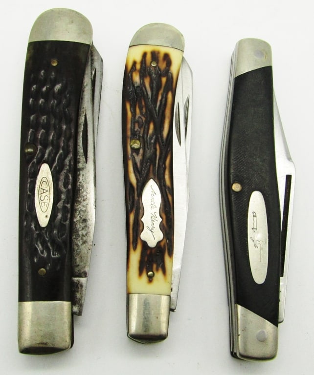 (3) Vintage Folding Pocket Knives (1 of 5)