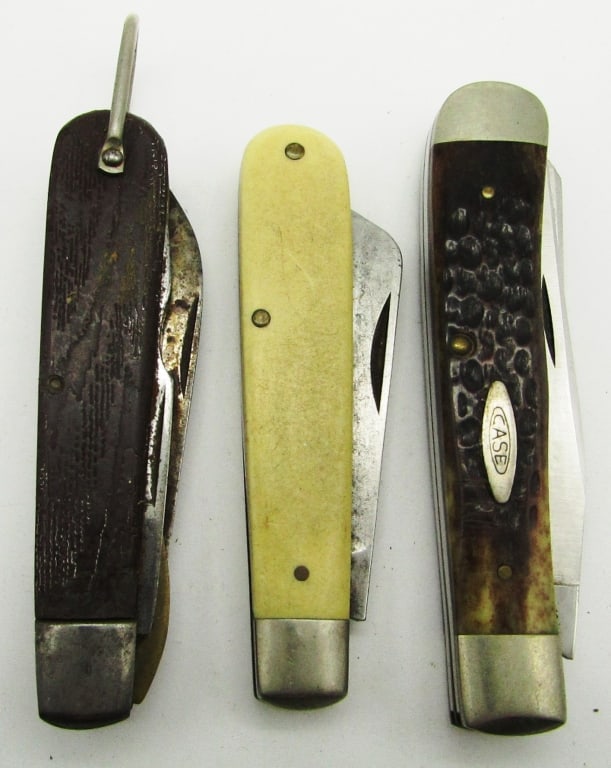 (3) Vintage Folding Pocket Knives (1 of 5)