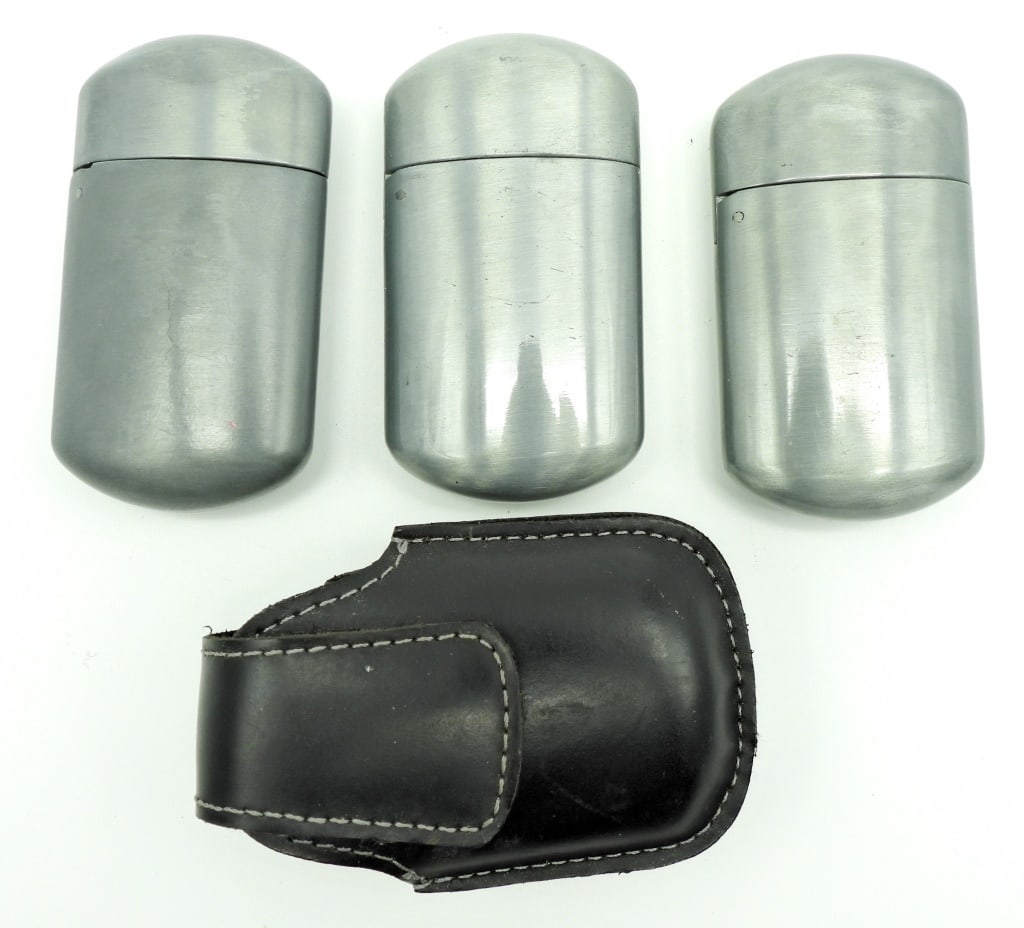 (3) PORTABLE LIGHTER DEVICE: PERSONAL ASHTRAY, GOOD CONDITION, ONE GOES WITH CARRYING CLIP