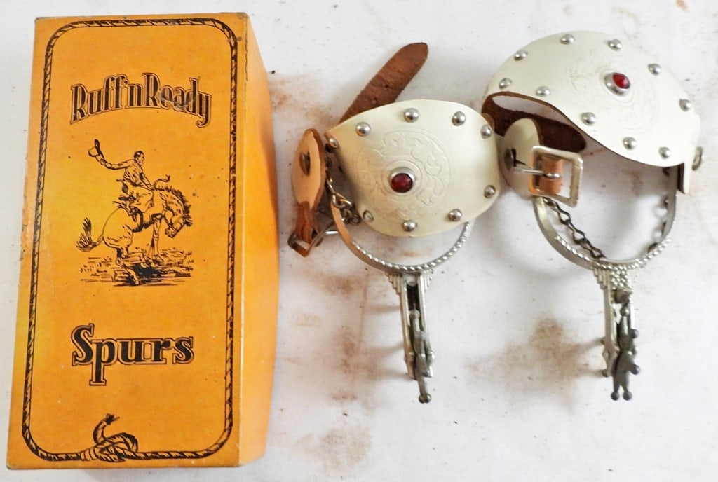 RUFF'NREADY SPURS IN ORIGNAL BOX: NO.43PC114, SOME DAMAGE TO THE BOX, SPURS IN GOOD CONDITION